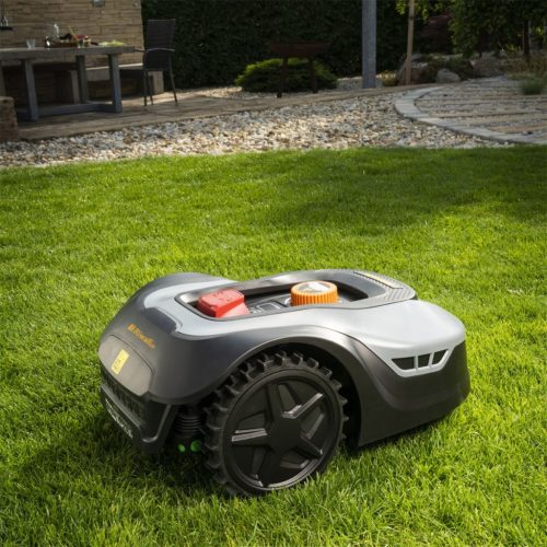 Riwall PRO RRM 650 APP - akkumulátoros robotfűnyíró 600 m2, WiFi és Bluetooth vezérlési lehetőséggel