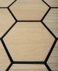 Akusztikus panel G21 81,5x66,5x2,1 cm méhsejt alakú, natúr tölgyfa