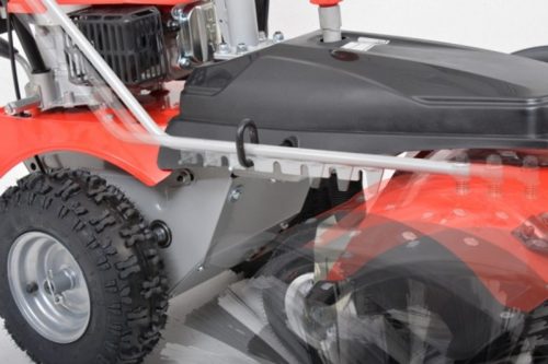 BENZINMOTOROS SEPRŐGÉP