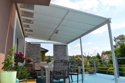 alumínium pergola LANITPLAST WALL 33 fehér + opal PC LG2119