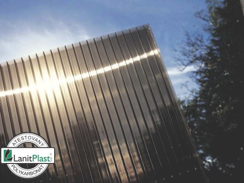 alumínium pergola LANITPLAST WALL 53 fehér + bronz PC LG2131