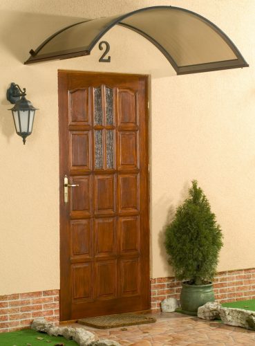 LanitPlast ONYX, ALU bejárati előtető barna, szélesség 2000 x mélység 750 mm, kamrás polikarbonát 4,5 mm.